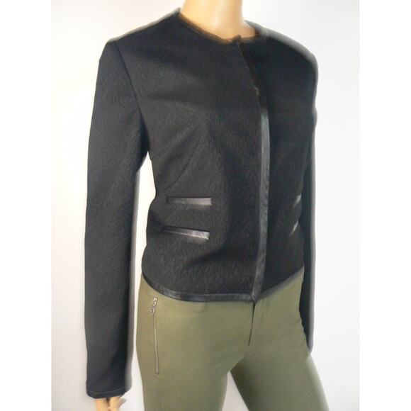 Magaschoni Jackets & Blazers - Magaschoni Black Jacquard Faux Leather Snap Front Jacket Blazer 12 NEW M397